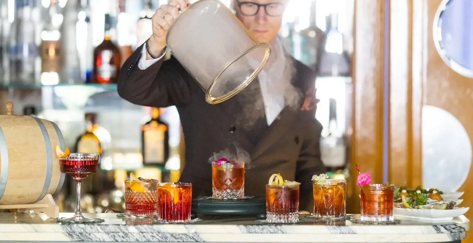 The Place: Amenities & Dining