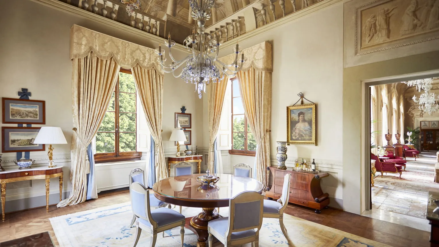 Four Seasons Hotel Firenze: Rooms & Suites