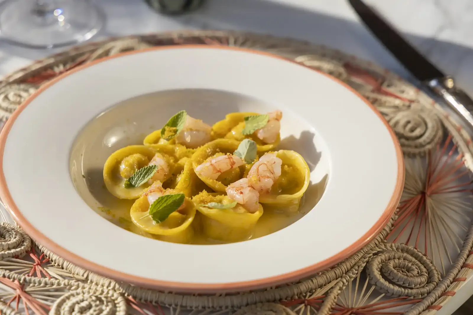 Il Salviatino: Amenities & Dining