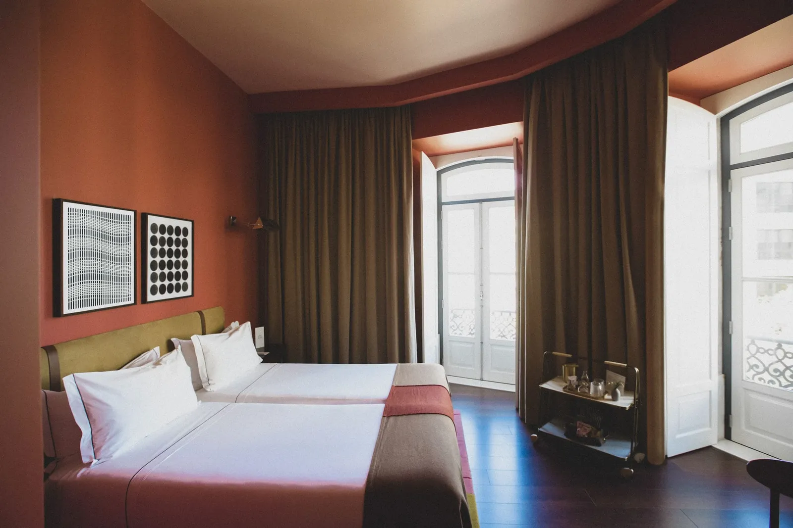 The Vintage Lisbon: Rooms & Suites