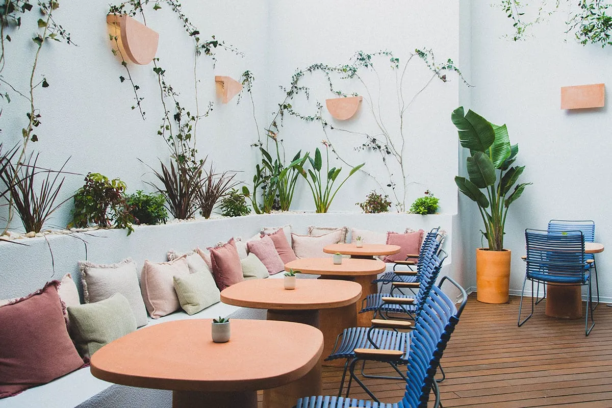 The Vintage Lisbon: Amenities & Dining