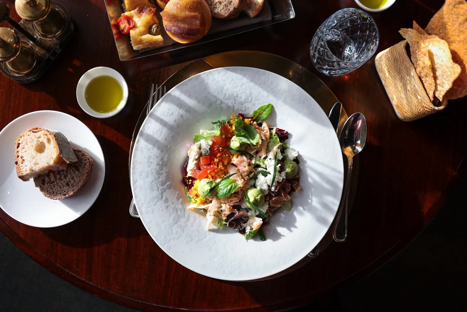 Portrait Firenze: Amenities & Dining