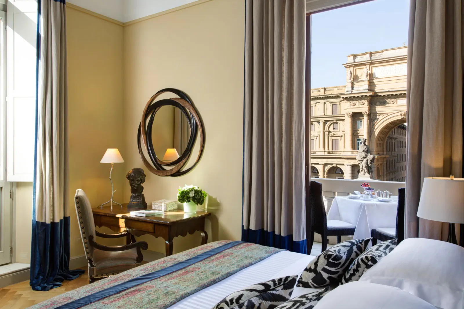 Hotel Savoy: Rooms & Suites