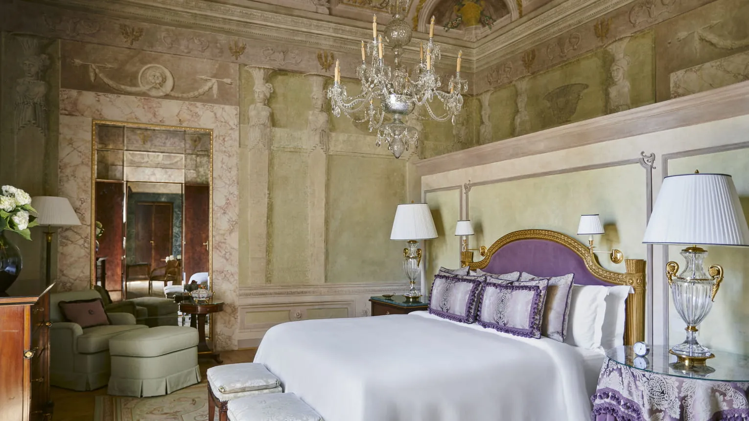 Four Seasons Hotel Firenze: Rooms & Suites
