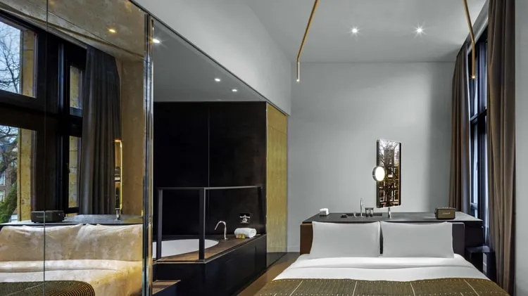 W Amsterdam: Rooms & Suites