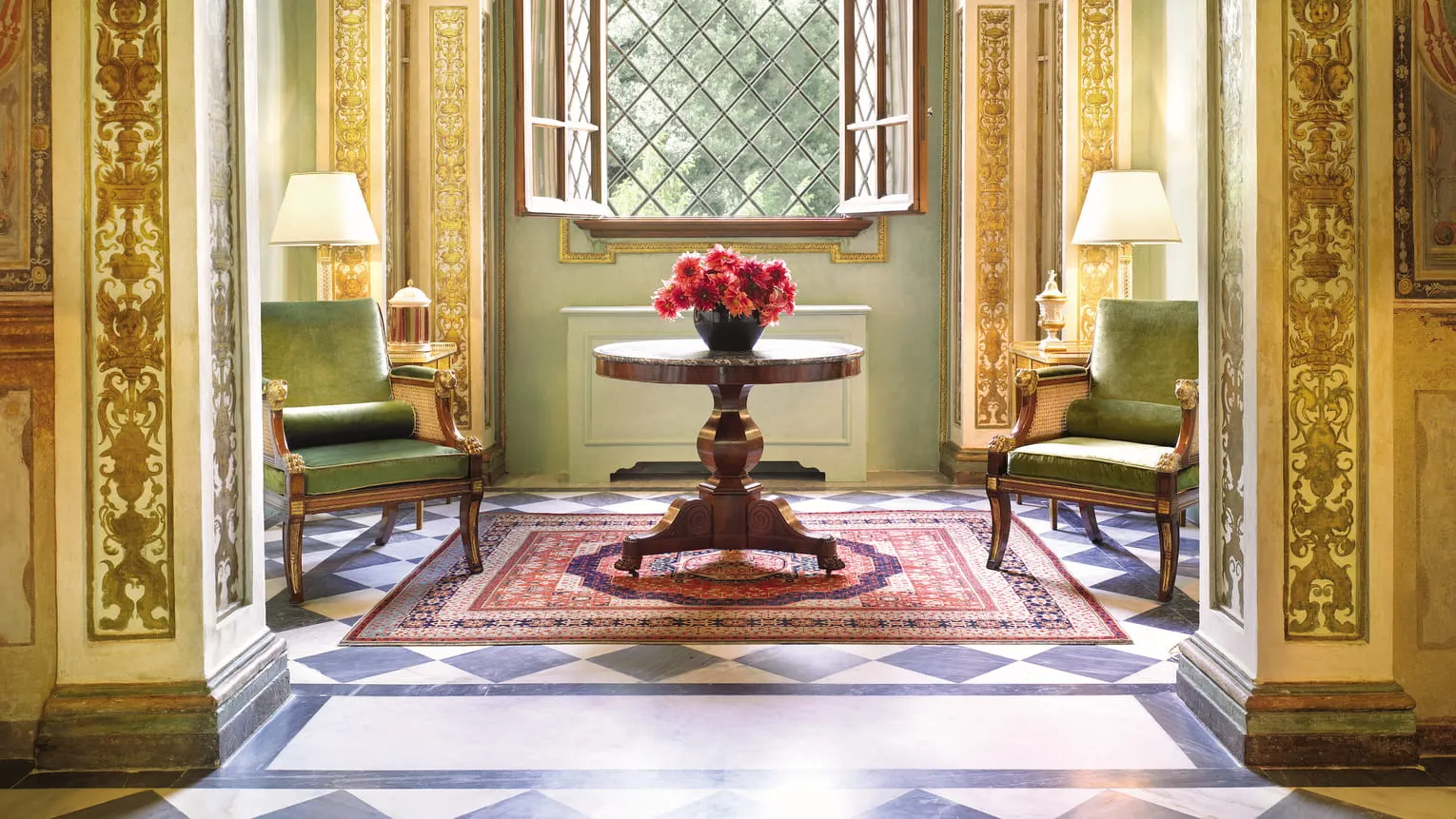Four Seasons Hotel Firenze: Rooms & Suites