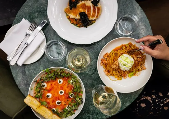 Pulitzer Amsterdam: Amenities & Dining