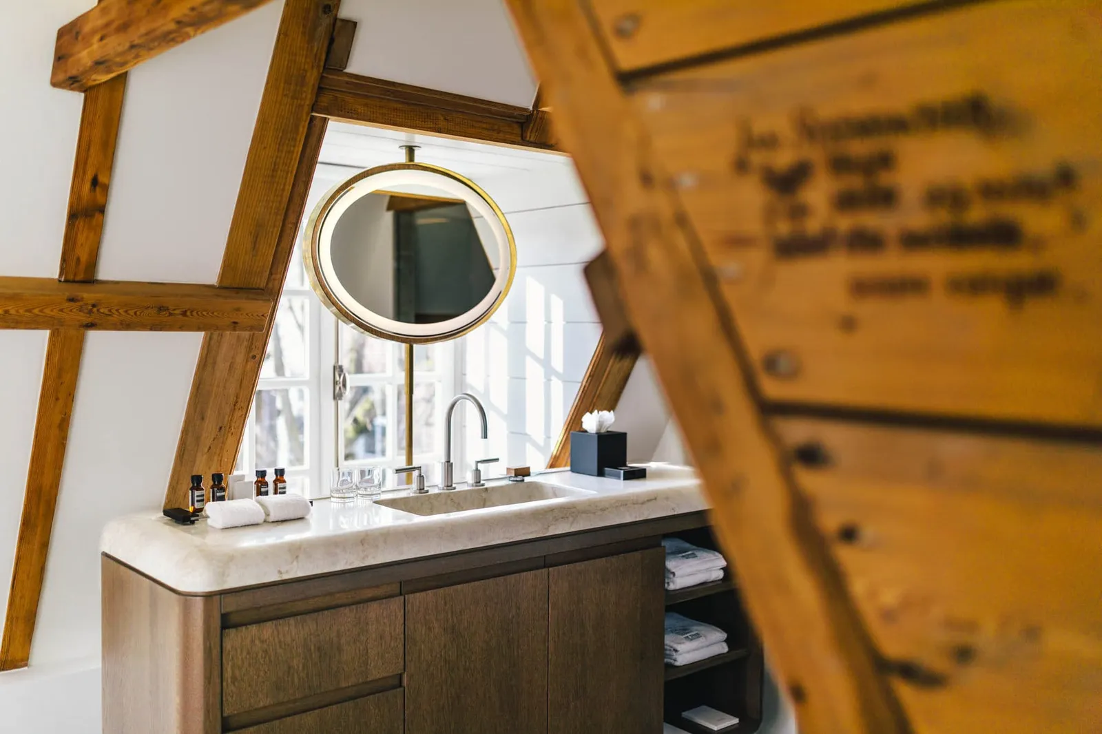 The Dylan: Rooms & Suites