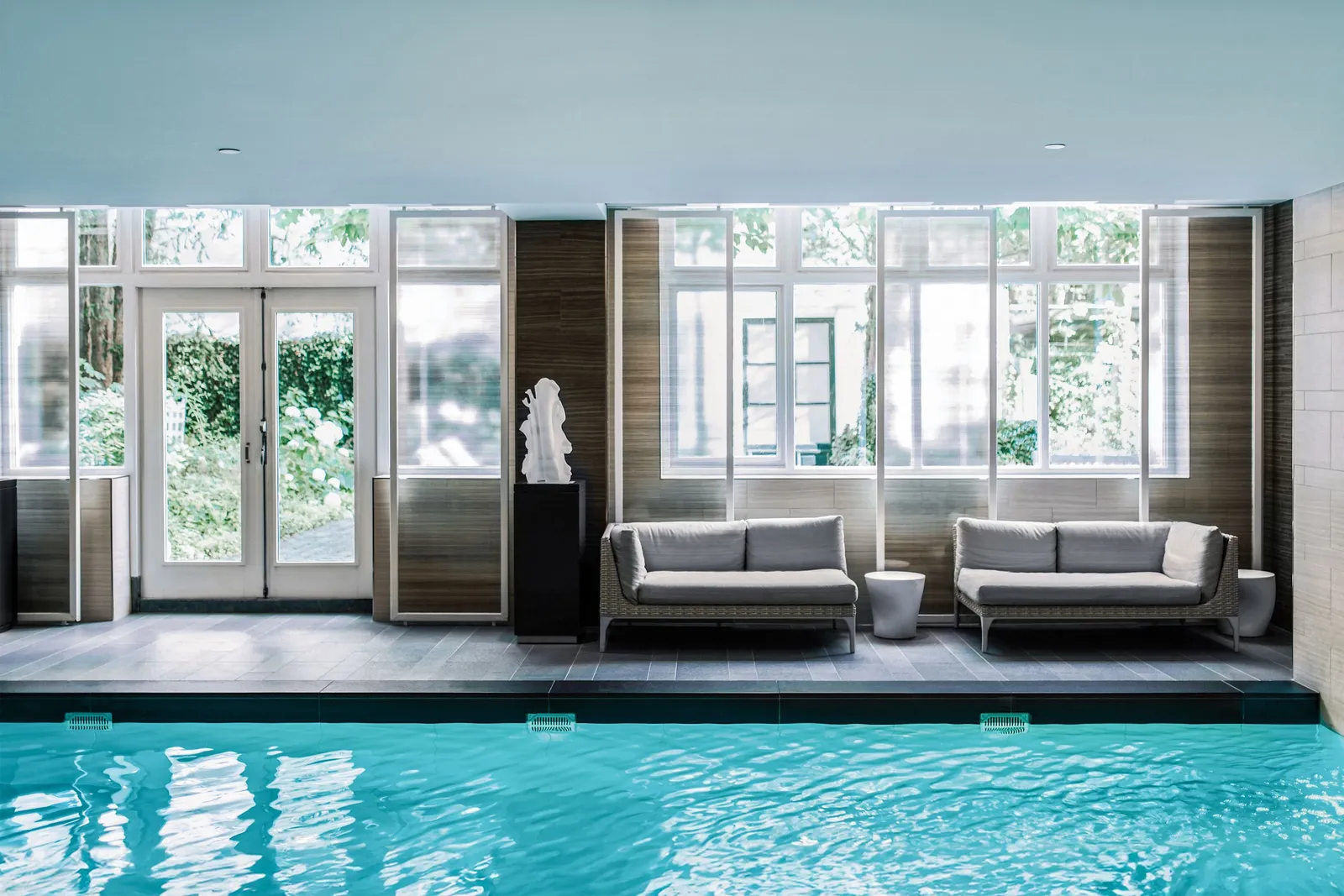 Waldorf Astoria Amsterdam: Amenities & Dining