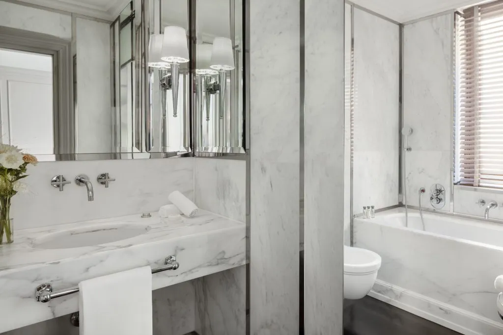 Portrait Firenze: Rooms & Suites