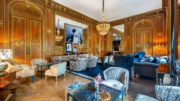 Schlosshotel Berlin: Occasions Steeped in Elegance