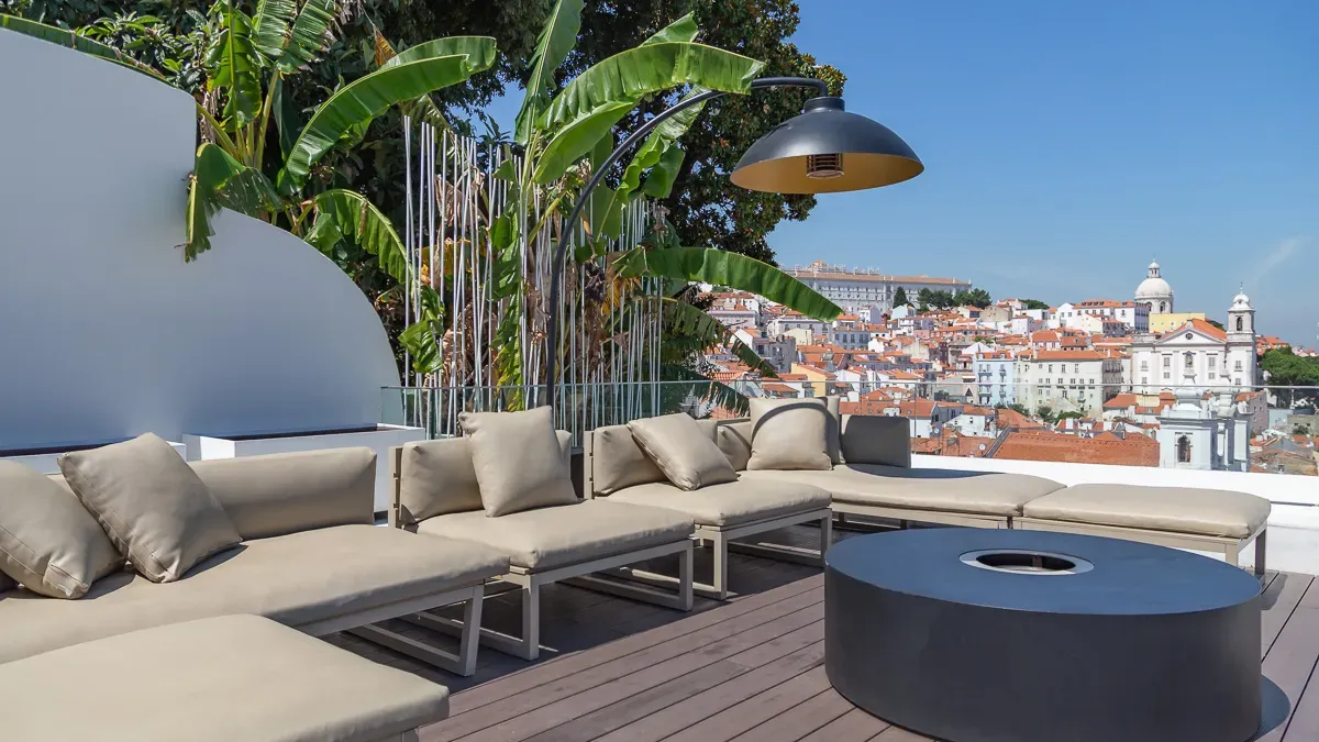 Memmo Alfama: Amenities & Dining