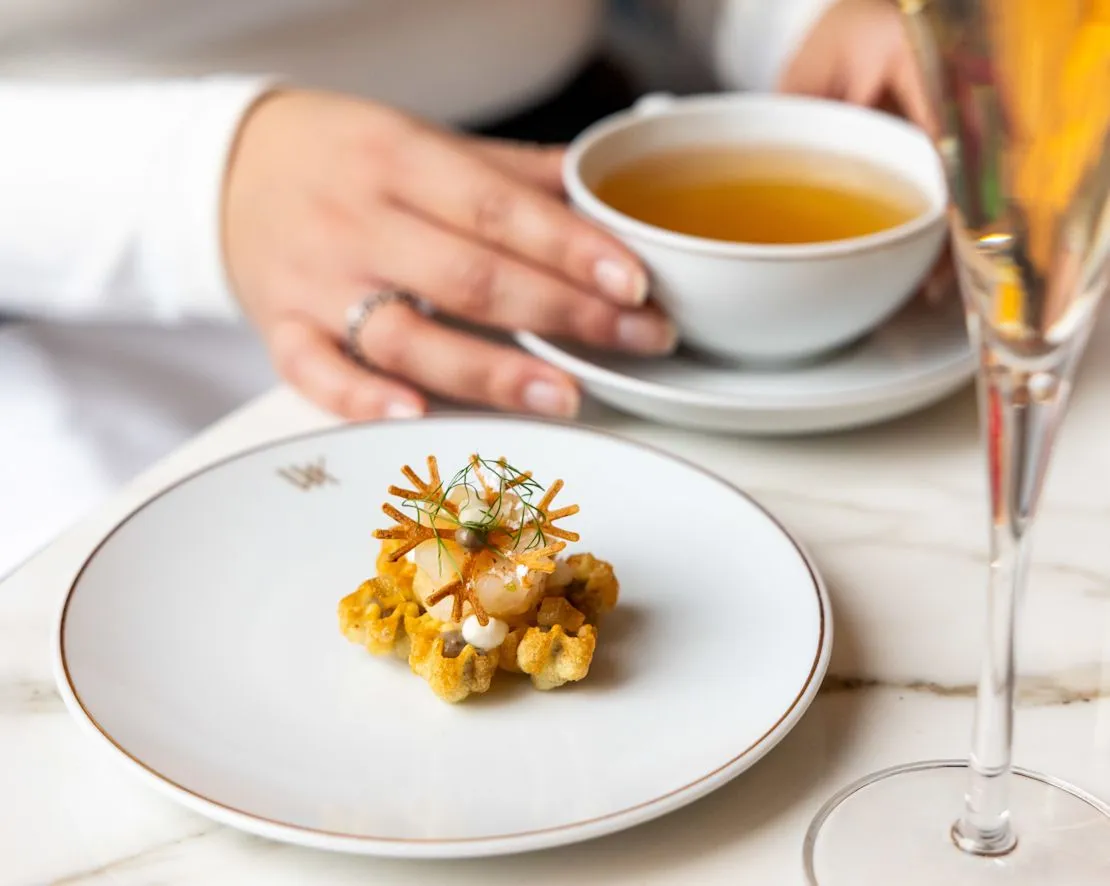 Waldorf Astoria Amsterdam: Amenities & Dining