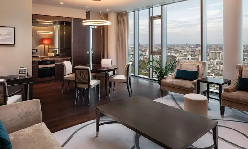 Waldorf Astoria Berlin: Rooms & Suites