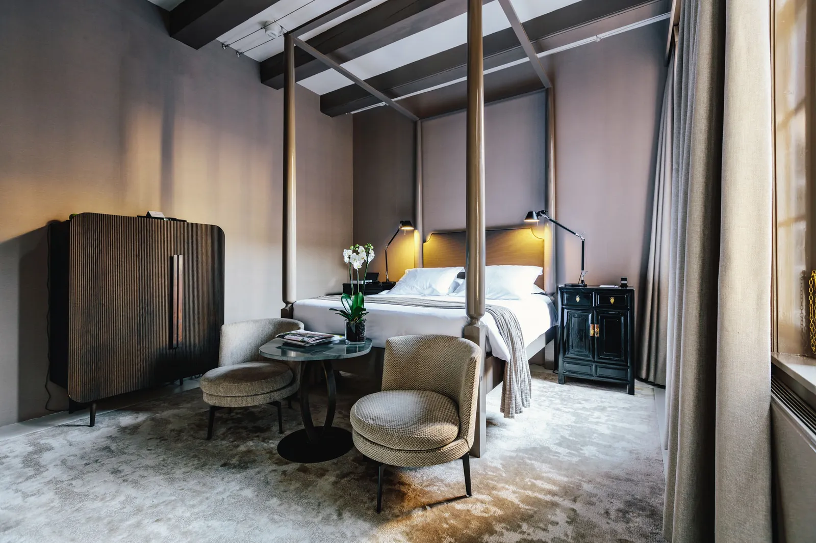 The Dylan: Rooms & Suites