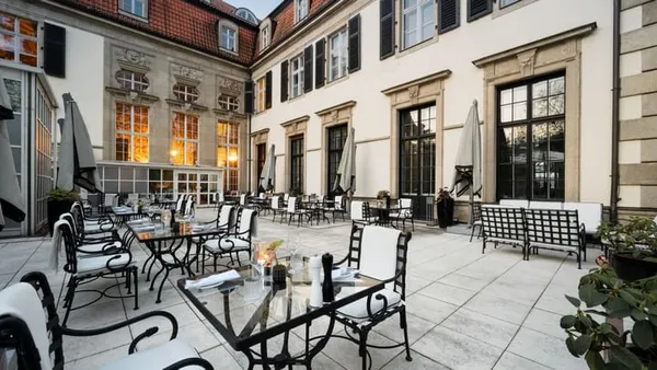Schlosshotel Berlin: Occasions Steeped in Elegance
