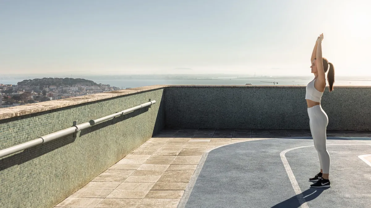 Four Seasons Hotel Ritz Lisbon: Outdoor Pool & Rooftop Workouts