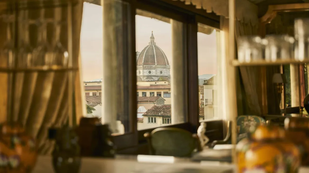 Four Seasons Hotel Firenze: Rooms & Suites
